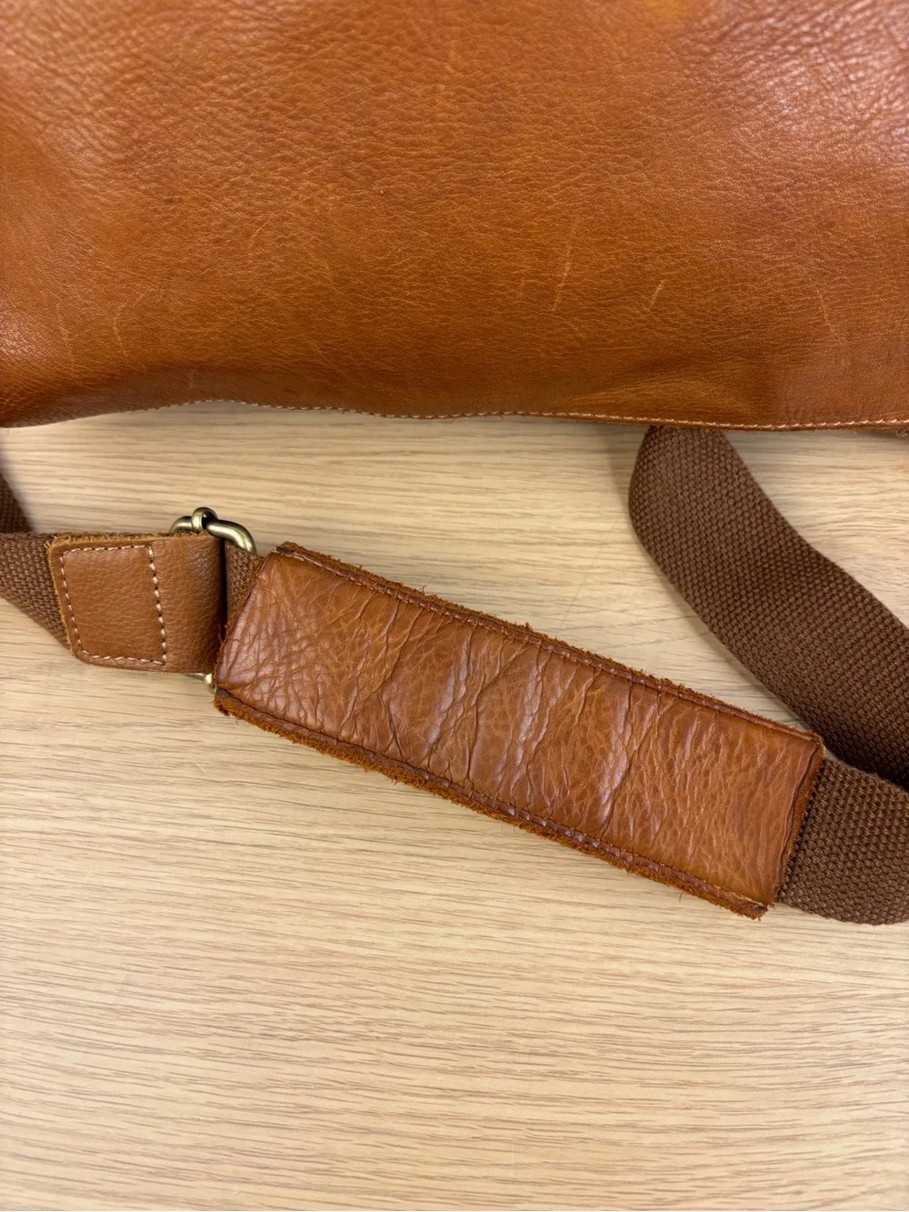 Marta Ponti Oslo Cognac Leather Messanger Shoulder Bag LIKE NEW!